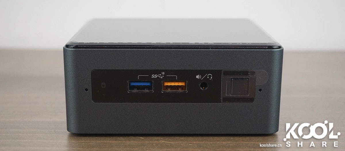英特尔nuc8i7玩法,intelnuc开箱
