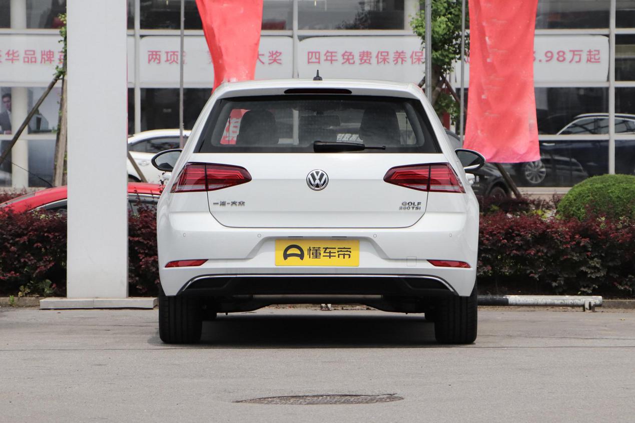 高尔夫旅行版优缺点,大众高尔夫61.4t手动挡优缺点