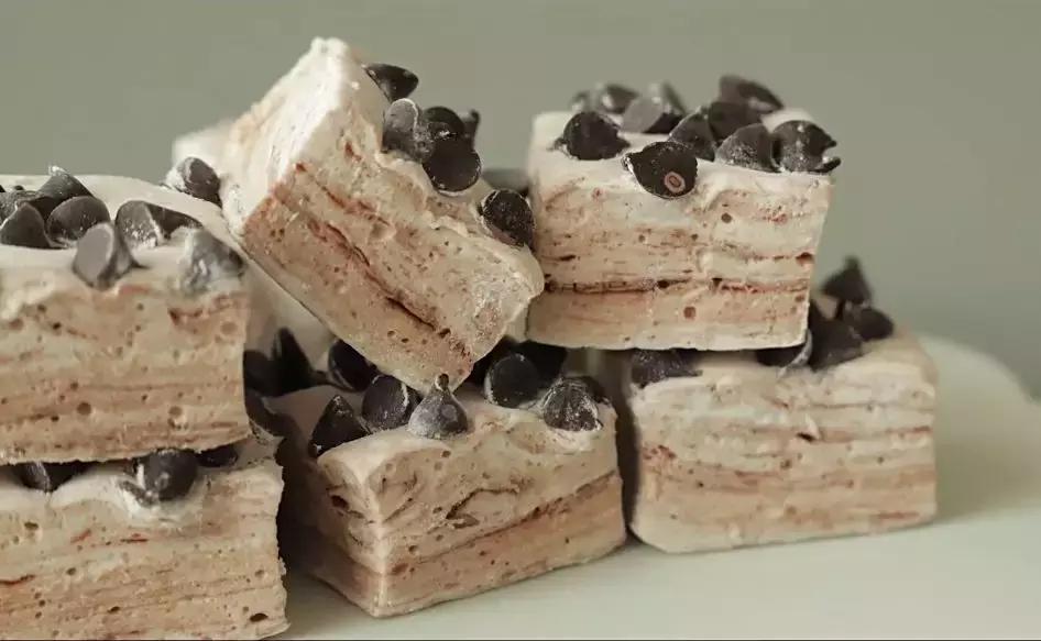 这次，韩国私房又研发新款网红小单品！巧克力流沙款哦