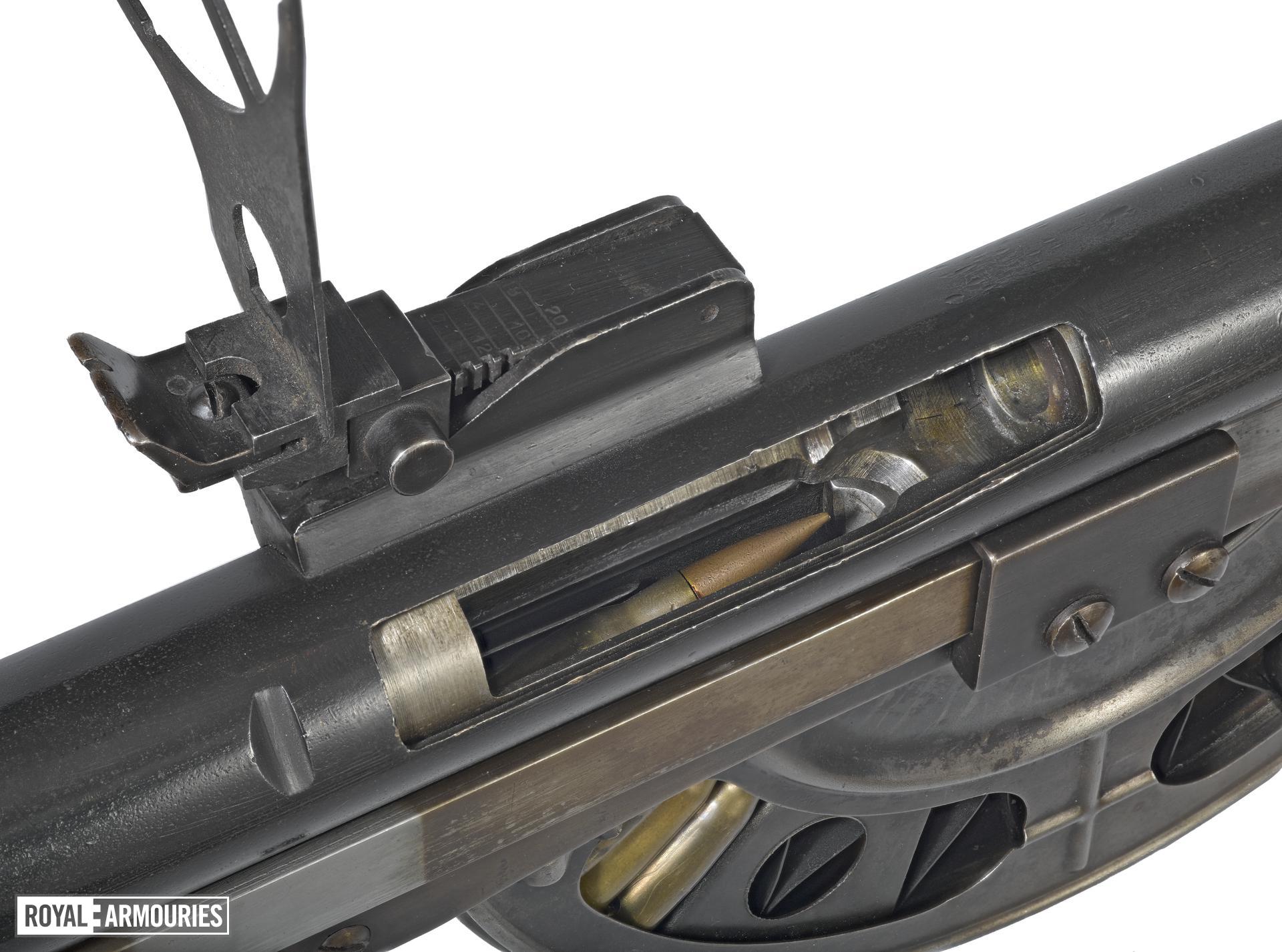 史上最垃圾的机枪是什么机枪,绍沙机枪现实中有多烂