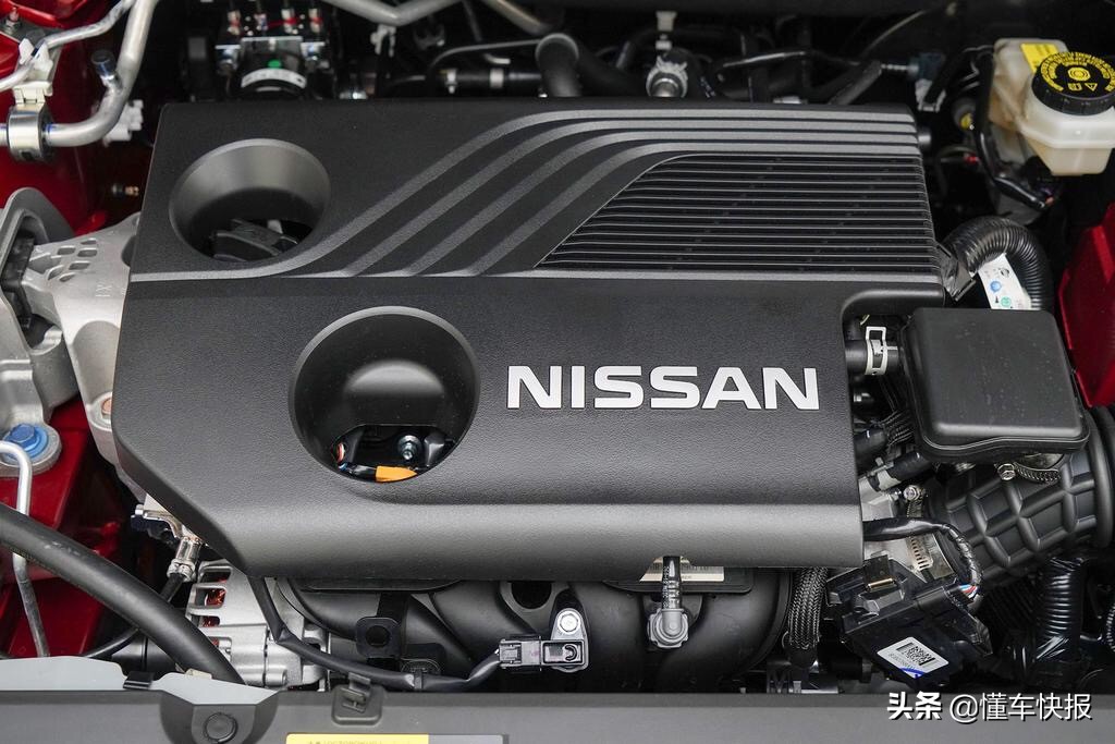 第十四代轩逸介绍,轩逸各代空间对比