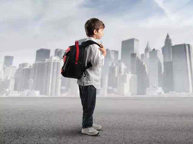 你嫌性教育太早,坏人可不会嫌你孩子太小