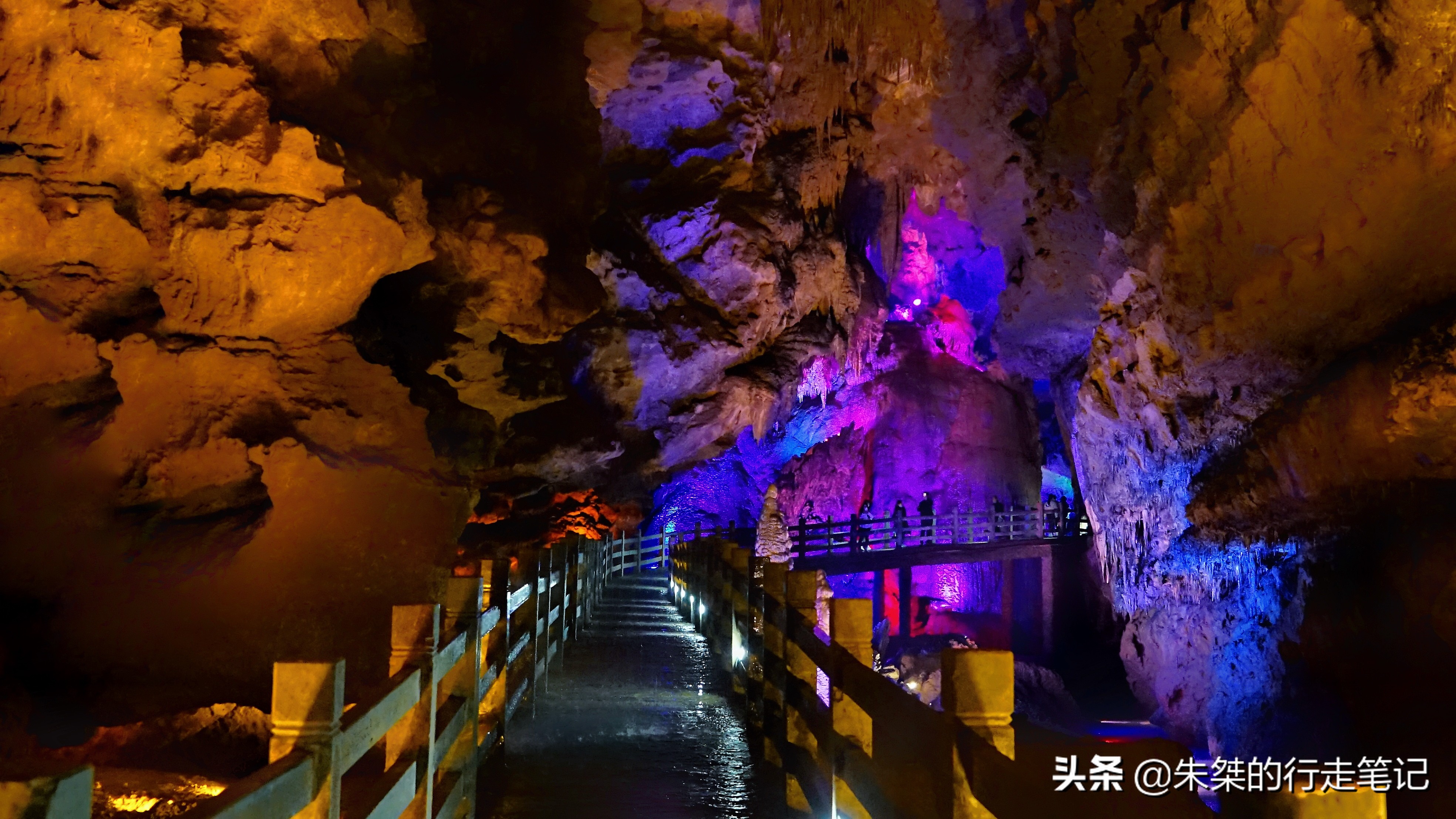 钟乳石洞景观,中国有名的钟乳石洞