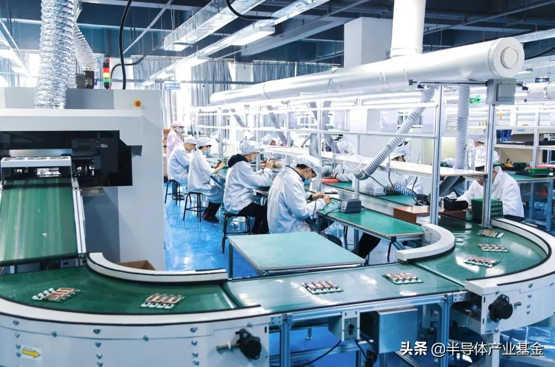 华秋smt下单流程,东莞长安华秋智造smt工厂