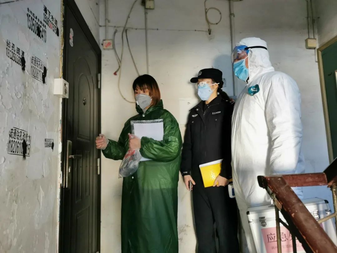 三八节专刊大全,三八节专刊警营三月天警花别样红