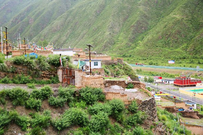 玉树千年古村,青海名胜古迹景点介绍玉树