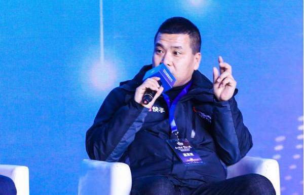 为什么自动挡重卡只选欧曼,欧曼重卡引领重卡进入自动挡时代