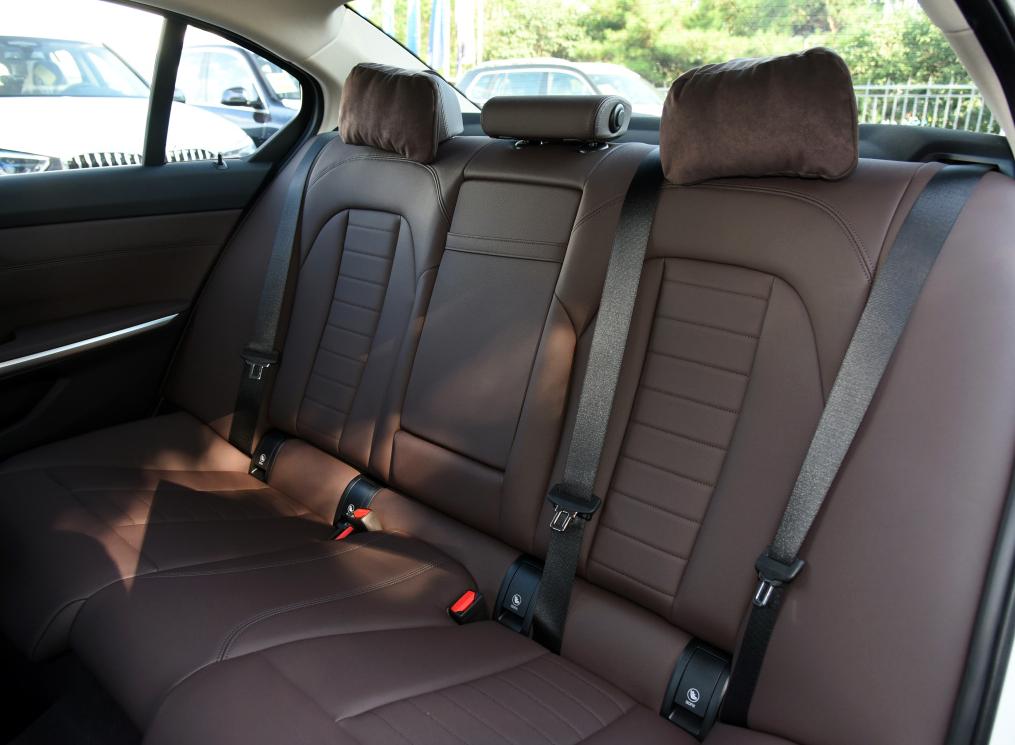 宝马3系车主点评,新款宝马3系车主真实感受