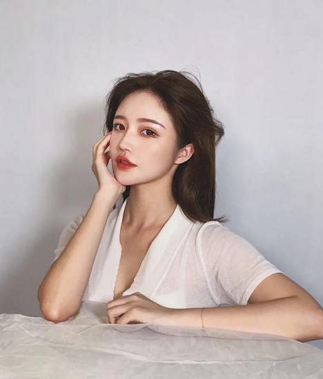 油皮用大牌护肤品测评,油皮用了油腻的护肤品会怎么样