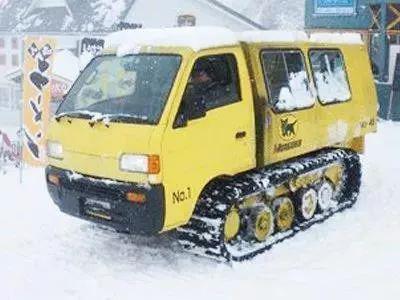 曝日本美女快递员工作细节，网友：太“变态”了