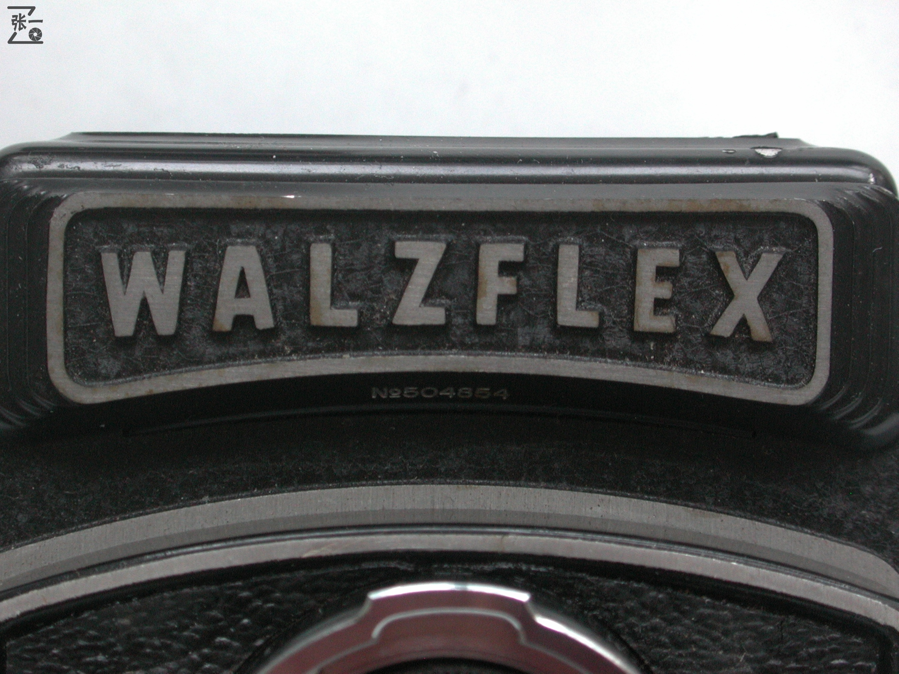 右手调焦的双反照相机：WalzflexIIIA！日本制造