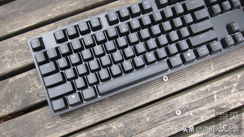 码字党最好用的机械键盘,酷冷烈焰枪键盘