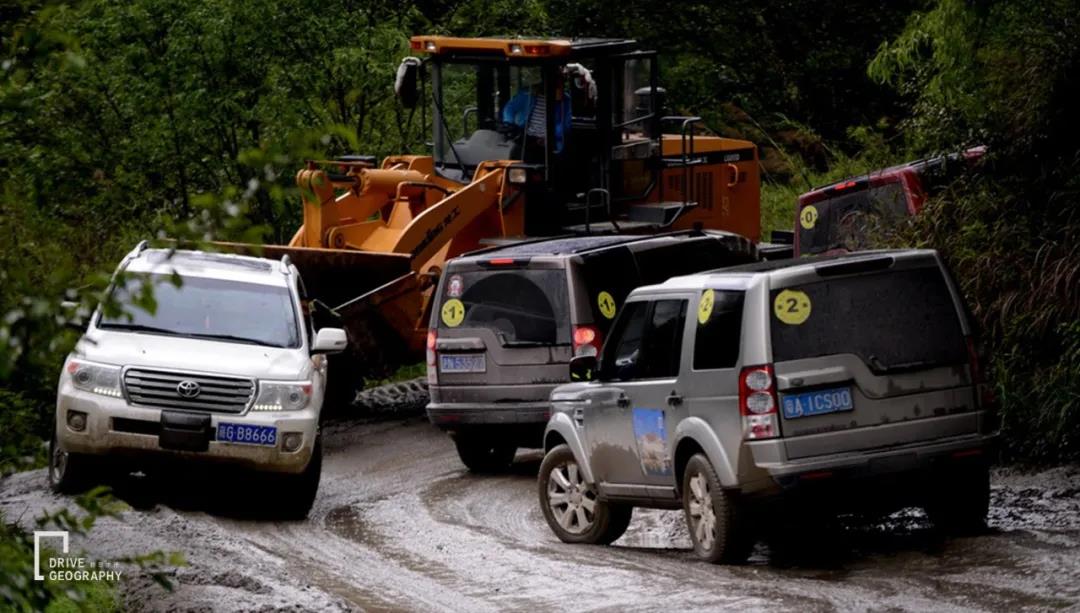 老司机带你跑十天高速,34小时1600公里拉力赛世界纪录
