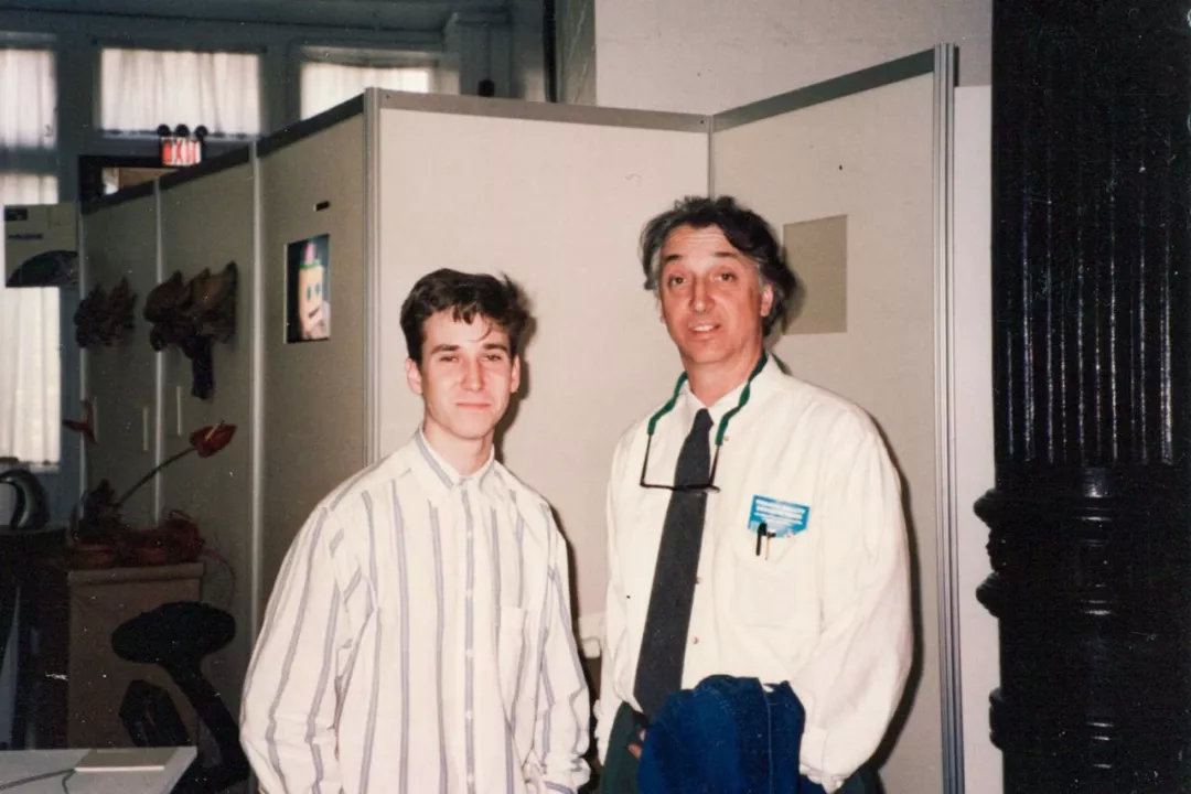 他肢解卡通人物，不但没毁童年，还倍受追捧