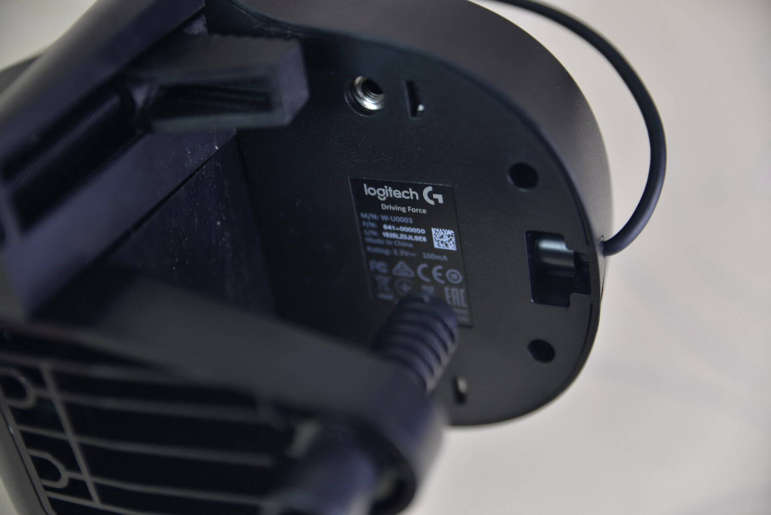 罗技g29方向盘玩极品飞车设置教程,罗技g29力反馈游戏方向盘