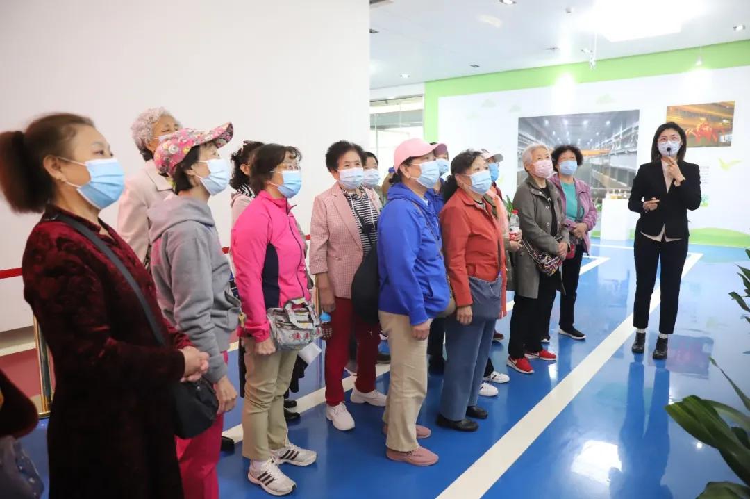 理论实践共学习,理论学习做到三个结合