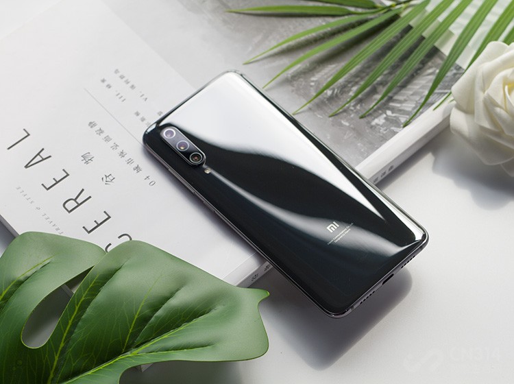 美图手机和小米合作了吗,美图手机是小米旗下的么