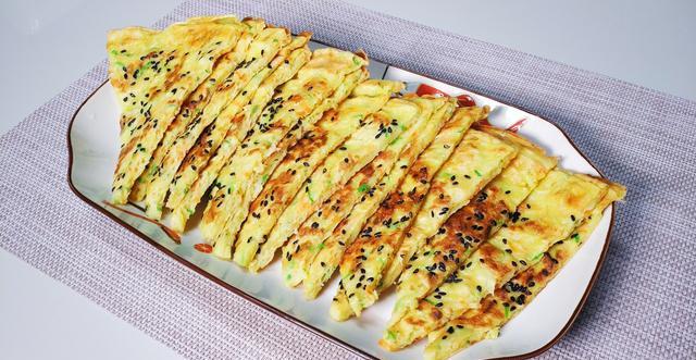 简单又有营养的早餐蔬菜鸡蛋煎饼,早餐吃点什么自己制作简单又好吃