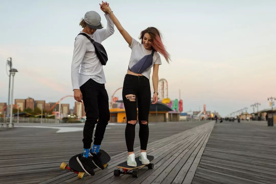 轻装出行包包,轻装美式包包