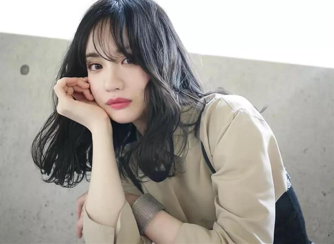 慵懒蛋蛋卷造型教程,懒卷系列发型