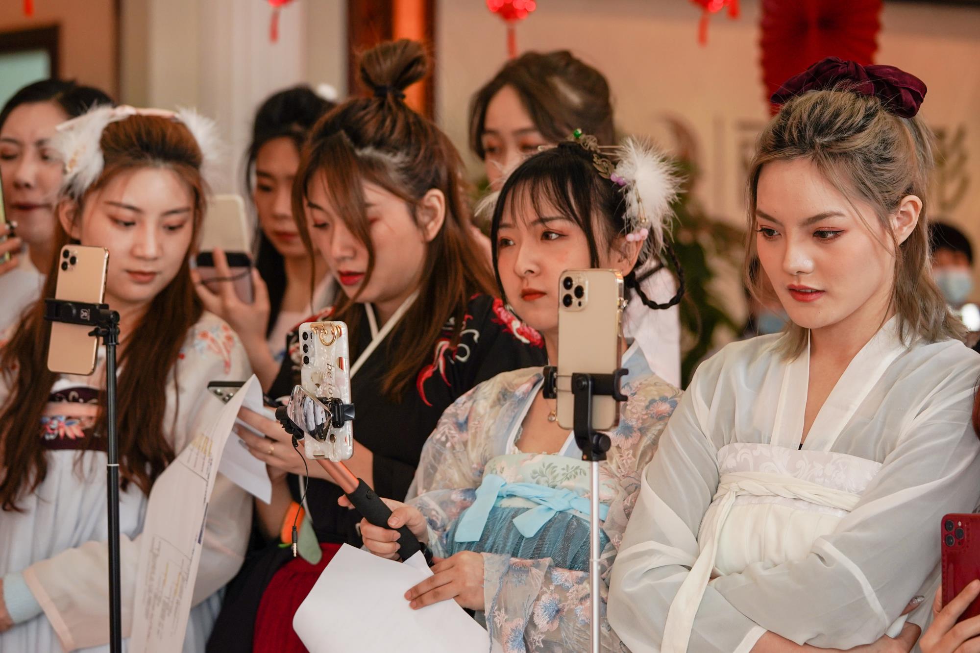 全程高能！一场国潮色彩、气蕴东方的视觉穿越美宴在太原丽都拉开帷幕