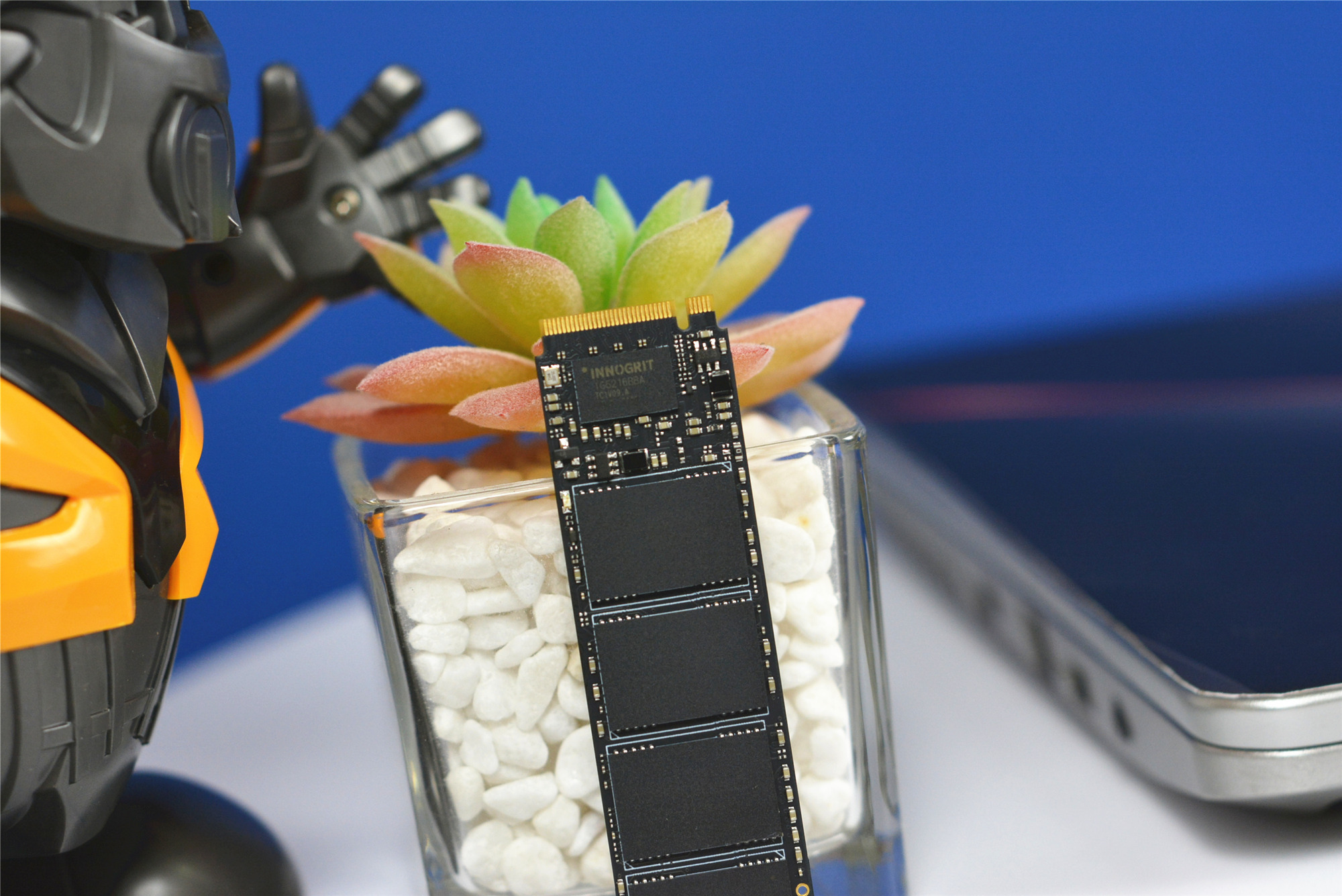 老笔记本升级固态硬盘性价比,十年笔记本更换固态硬盘满血复活