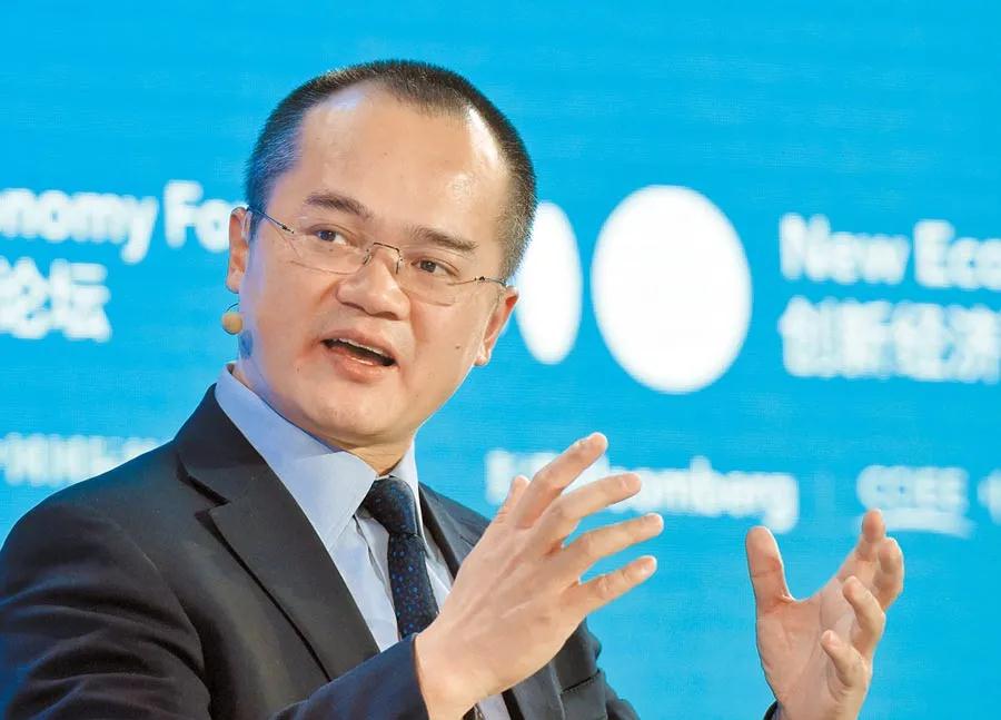 王兴、李毅、中国足球：不惑之年的疑惑