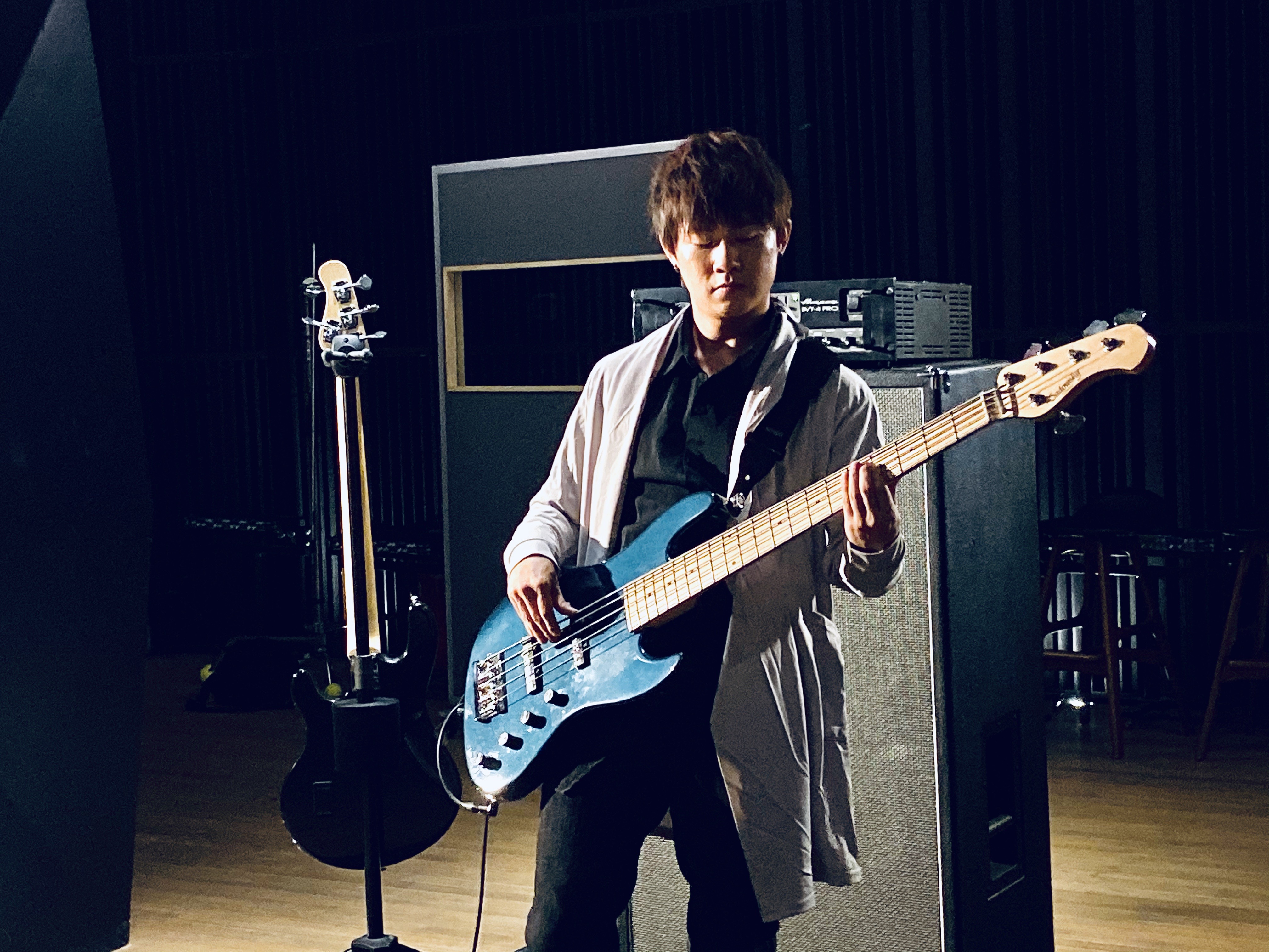 热血宝藏乐队唱歌,白鲨jaws乐队成名曲