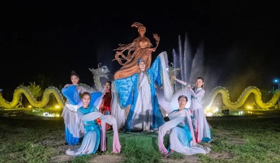 温泉灯光展,温泉灯光秀打卡点