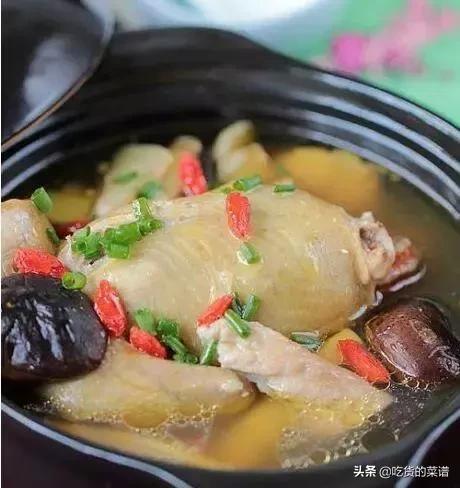 鸽子汤怎么炖着营养又美味,鸽子汤怎样做既好吃又有营养