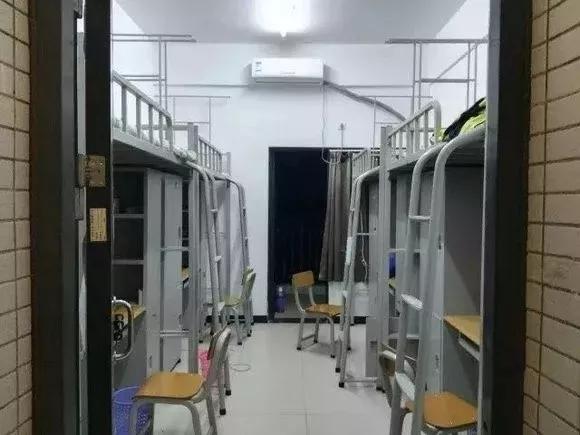 大学宿舍5人间哪个最好,《大学》宿舍对比