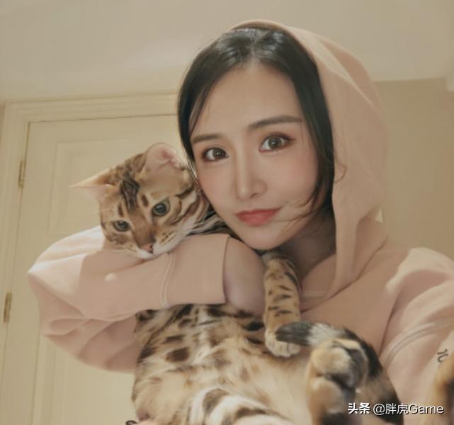 斗鱼一姐陈一发完整版,网红一姐陈一发被封杀后现状