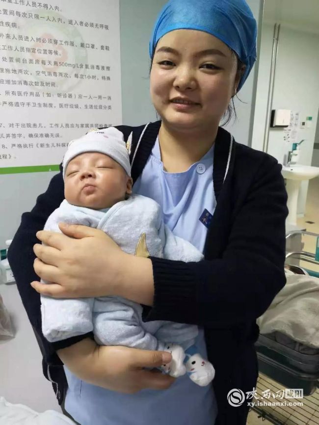 世界早产儿日主题活动总结,世界早产儿日义诊