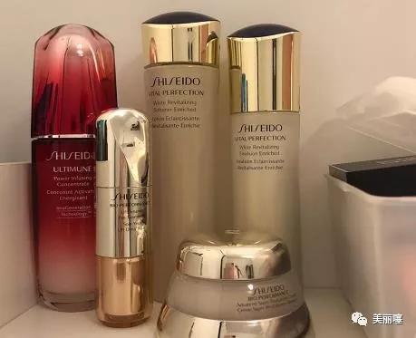 护肤品日系还是韩系好,日本和韩国护肤品哪个适合中国人