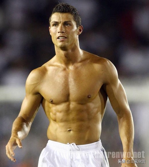 国足对比冰岛,中国男足历届队员身体对比