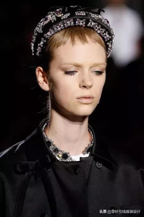 适合年轻人的时尚配饰,时尚配饰高级感美极了