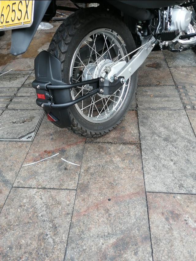 油腻大叔,油腻大叔被看上完整版