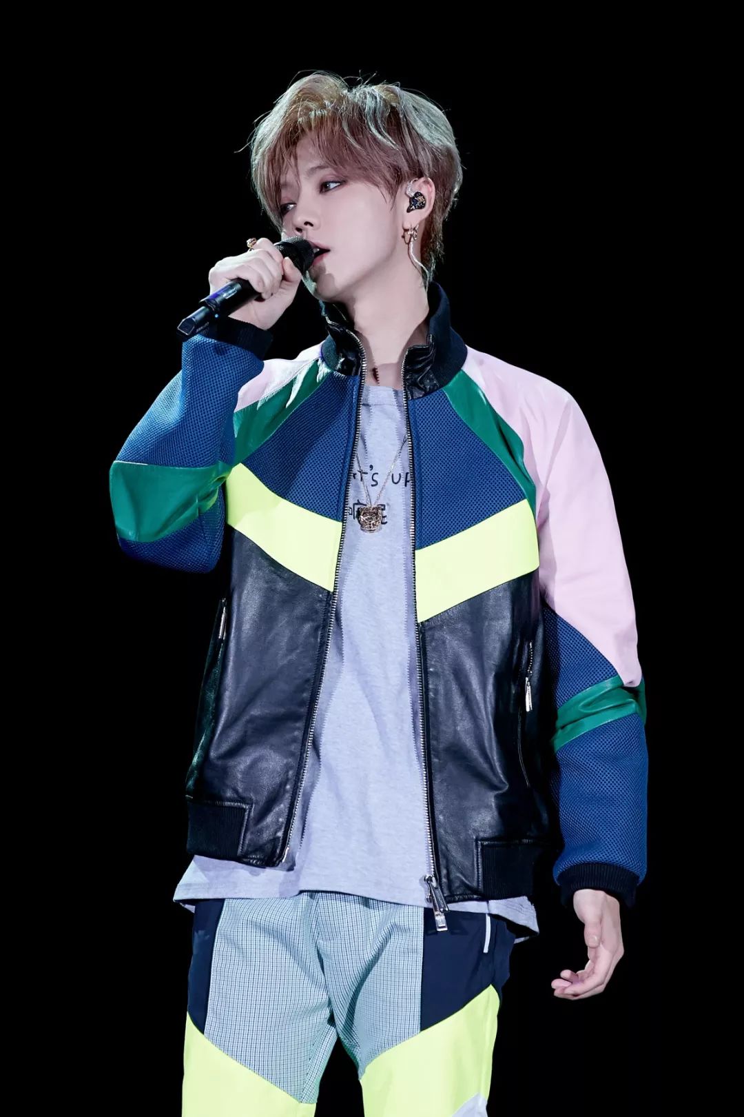 鹿晗吴世勋卡地亚手镯同款,卡地亚郑恺同款手镯