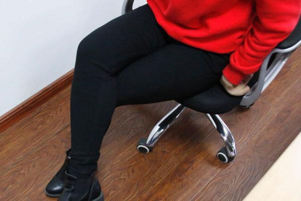 女性跷二郎腿很舒服吗,女性长期翘二郎腿会有哪些危害