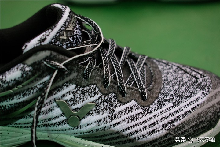 飞云a922评测,羽毛球鞋排行榜前十名中羽