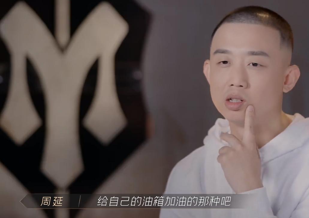 李承铉谈与戚薇的孩子,李承铉陈小春家庭幸福