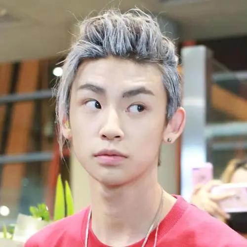 小鬼抽风,小鬼抽风名场面