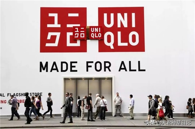 专柜导购直言，一般穿这“4种”品牌的人，自己都懒得“搭理”她