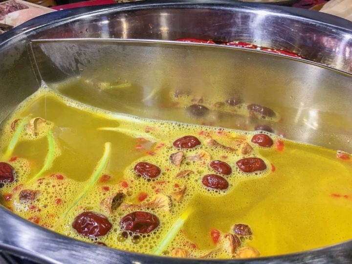 成都斗鸡饭场店,成都斗鸡饭场总店