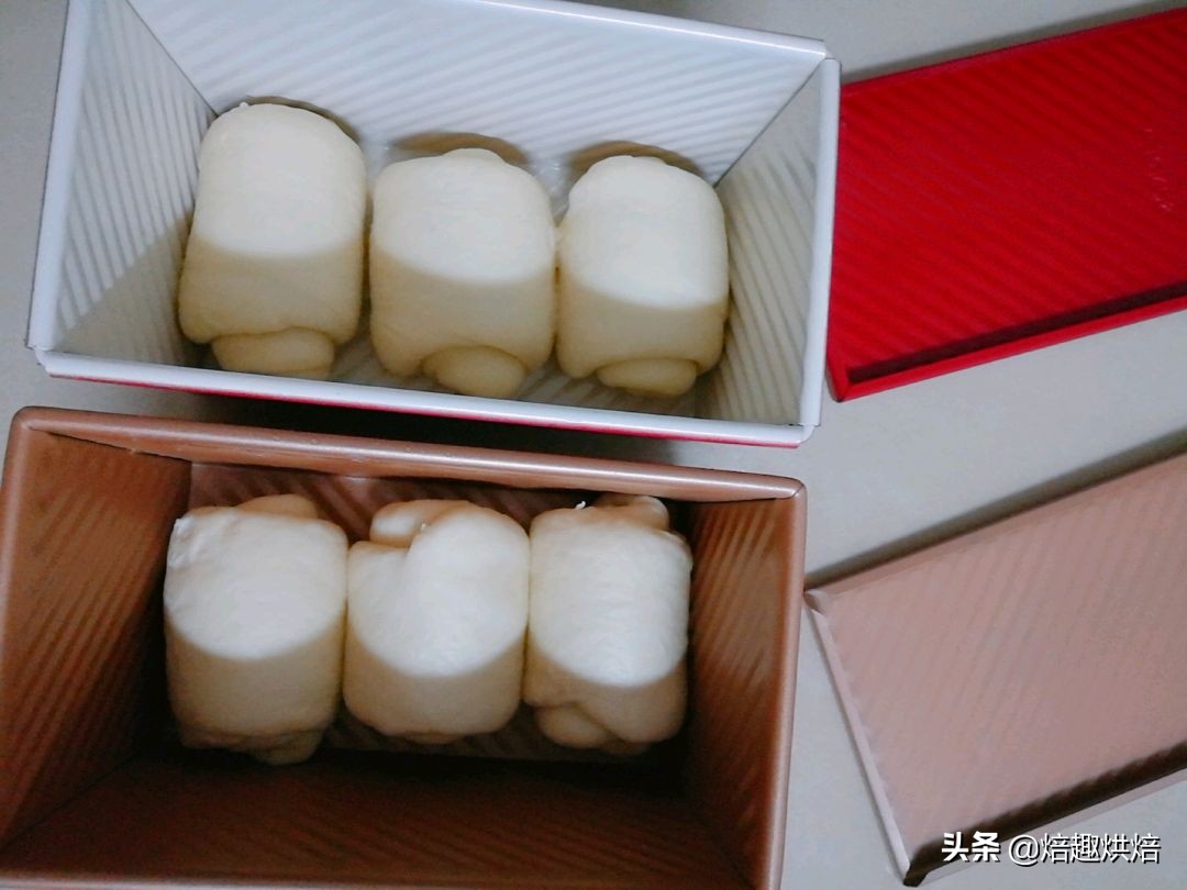 不吃会后悔的金砖吐司，制作简单层次分明，闺蜜都喜欢，聚会必备