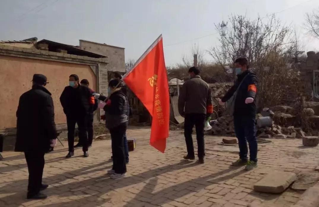 防疫生产两不误复工复产工作纪实,复工复产一线防疫人员