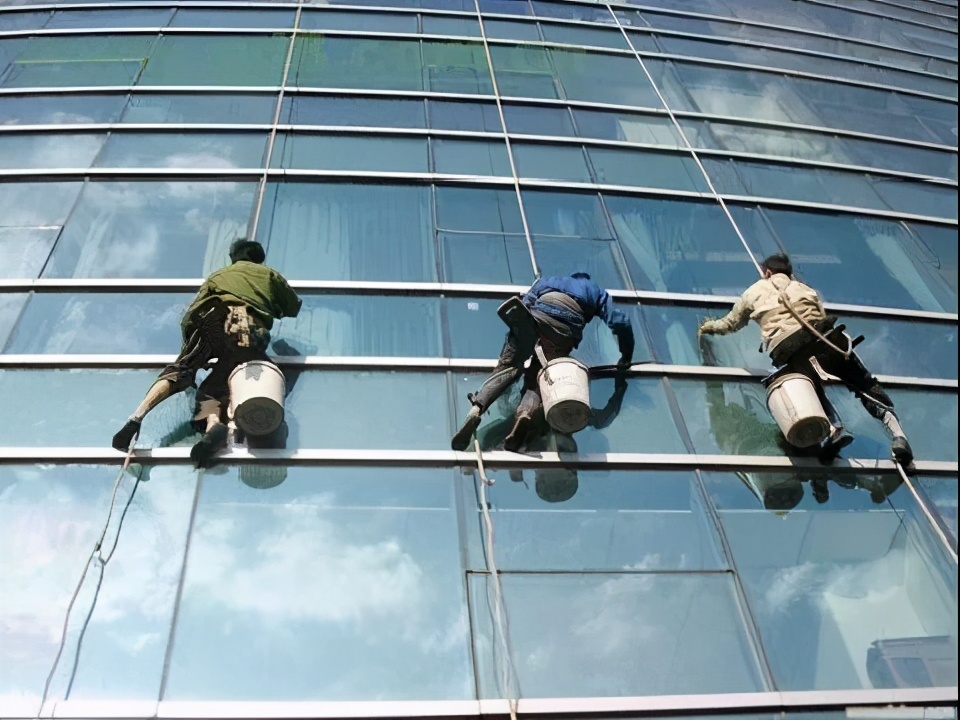 石龙高空清洗外墙保洁,高空外墙保洁报价
