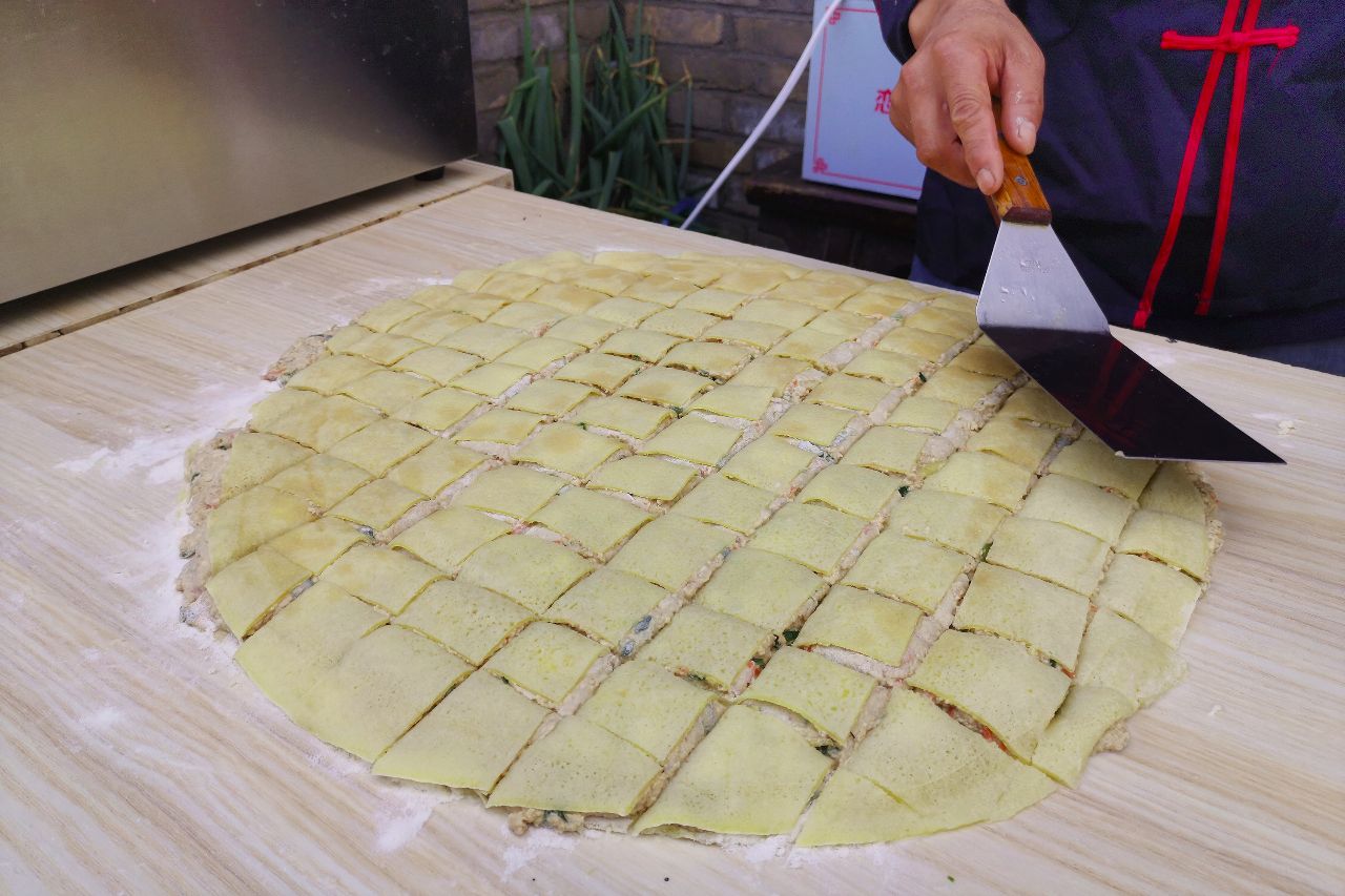 京东90分抵达田园度假区，住树屋，泡半山温泉，还有房车营地