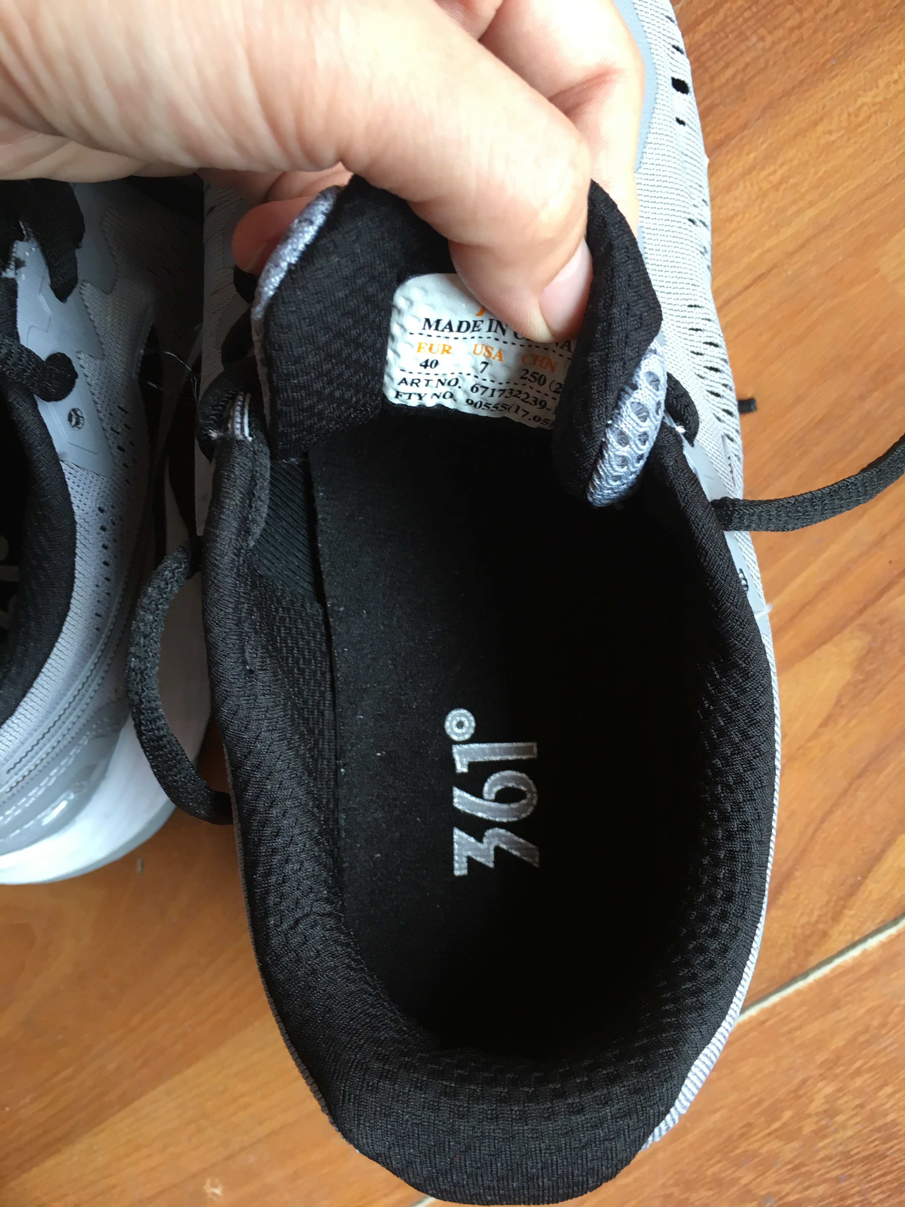 361三态跑鞋和361飞燃,361跑鞋透气性怎么样