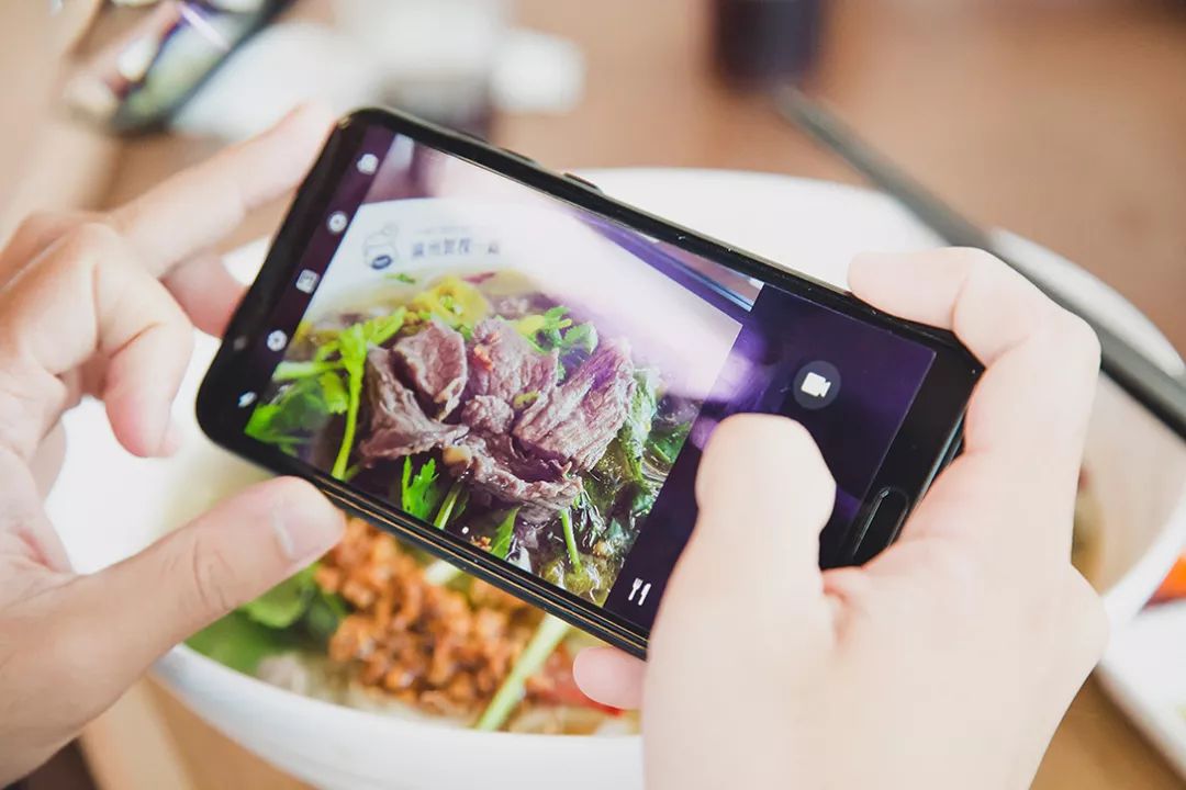 广州制稞一厂品牌及空间全案设计